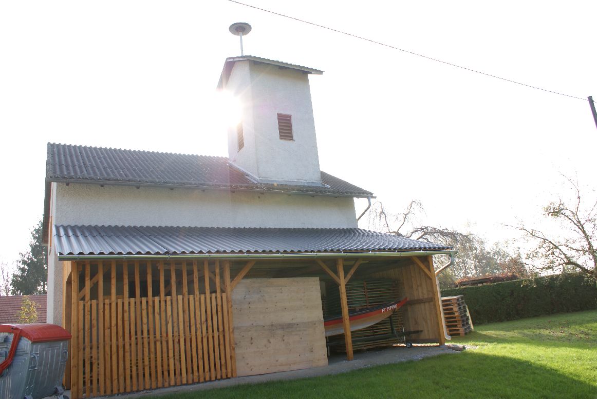 Zeughaus Unterschaden alt hinten 3.JPG